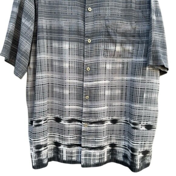 Tommy Bahama Mens Gray Plaid Short-Sleeve Shirt XL Button-Up Collared Casual - Picture 3 of 9